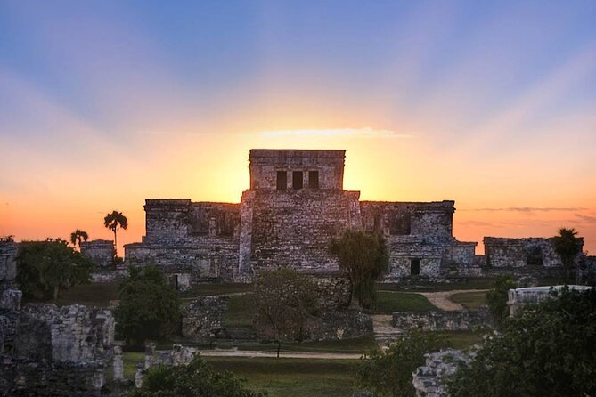 Dive into the Mysteries of the Mayan World: Tulum, Labnaha Cenotes, and Cobá Adventure! 🏝️🚀 Explore Tulum's archaeological site by the Caribbean Sea, swim in the enchanting cenotes of Labnaha, and uncover the treasures of Cobá. Join us on this thrilling expedition through the wonders of the Mayan world! 🏞️🚴‍♂️🏜️ #MayanWorldAdventure #CenoteExploration #CobaExpedition